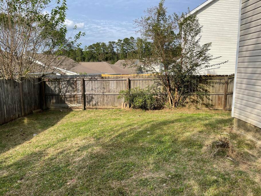 Cheerful 3-Bedrooms With Free Parking On Premises Tallahassee Exteriör bild
