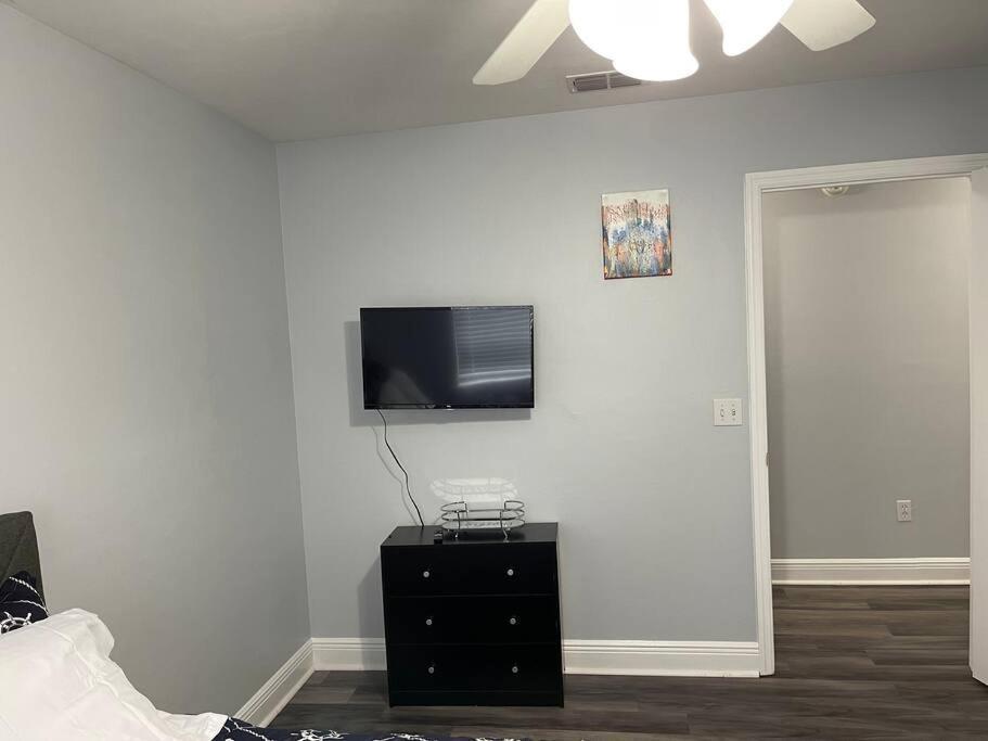 Cheerful 3-Bedrooms With Free Parking On Premises Tallahassee Exteriör bild